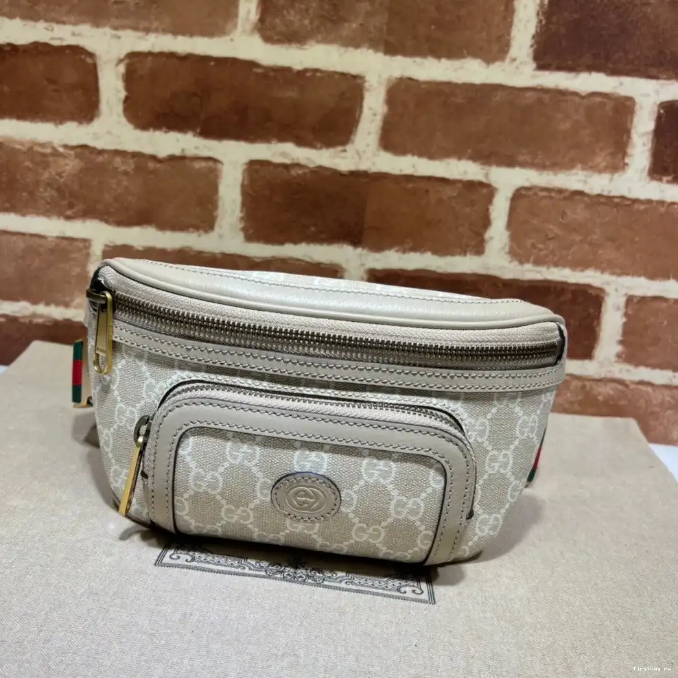 Interlocking bag Gucci with G Belt 0606
